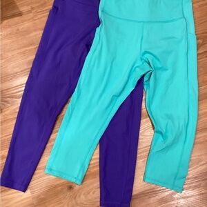 Tek Gear Women’s Leggings Set - Purple and Teal Size L in EUC